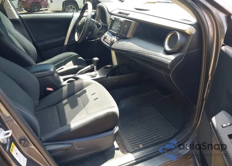 2015 Toyota Rav4 Xle from USA, damaged, VIN 2T3RFREV2FW239729